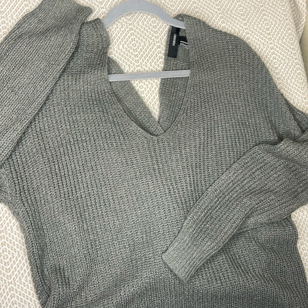 Forever 21 charcoal grey knotted back Sweater